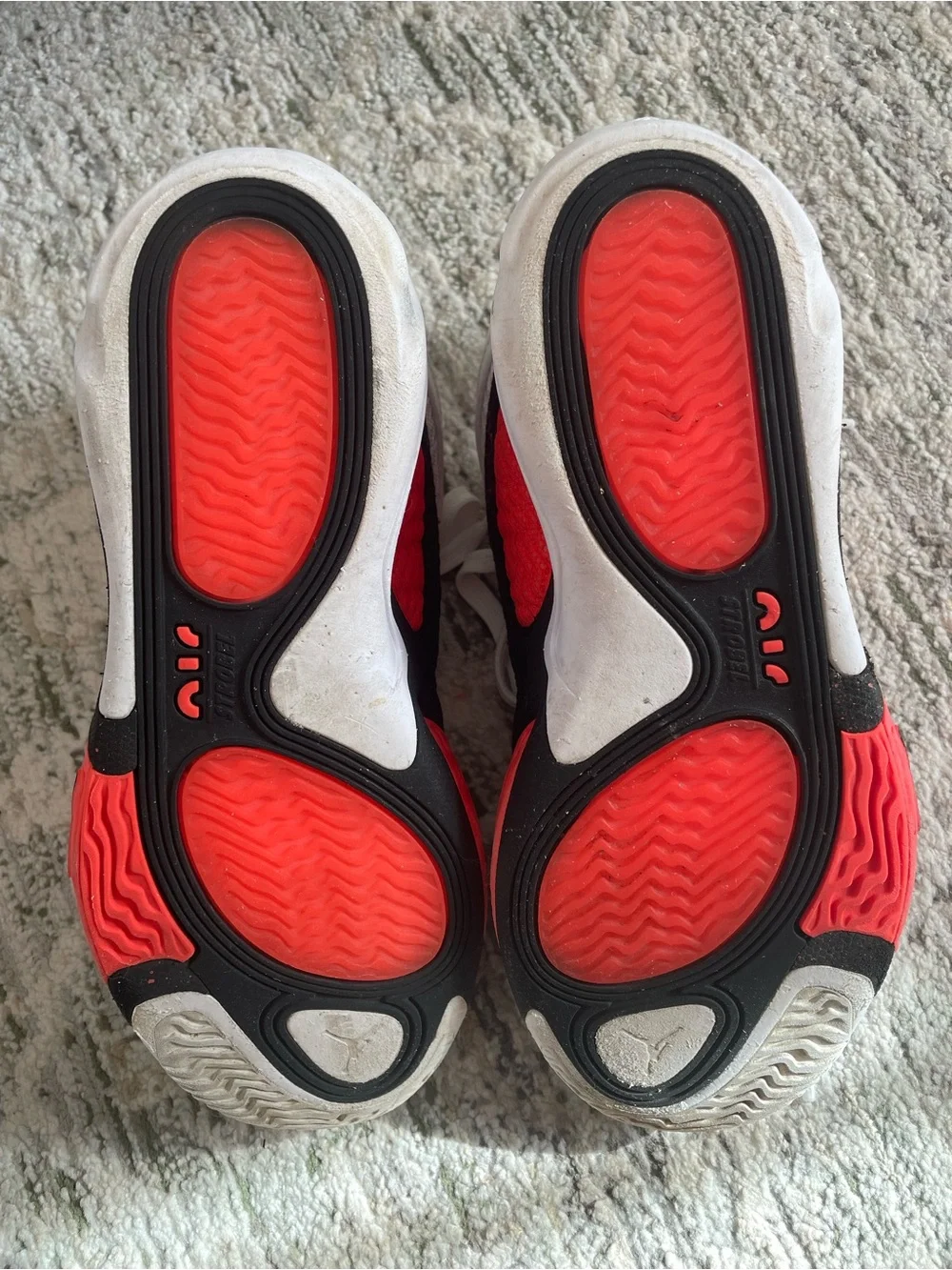 Nike Jordan Deuce Court Kids Tennis Shoes White Pink Size 4.5Y EU 36.5